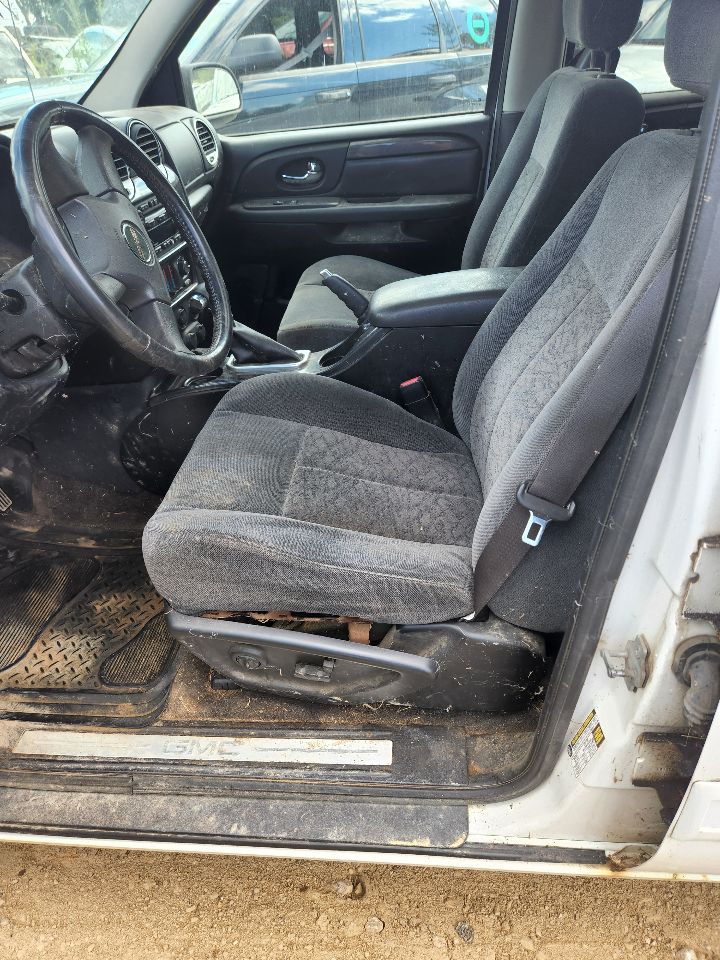 https://f005.backblazeb2.com/file/img-partshotlines-com/Inventory/MA385/Vehicle/9615_04.jpg