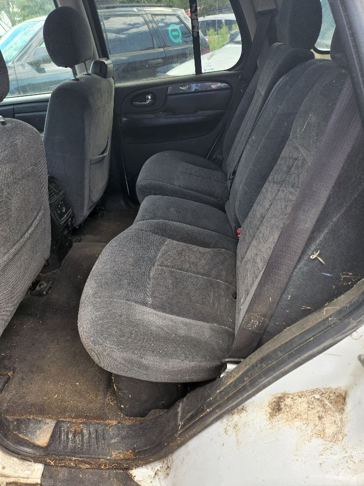 https://f005.backblazeb2.com/file/img-partshotlines-com/Inventory/MA385/Vehicle/9615_07.jpg