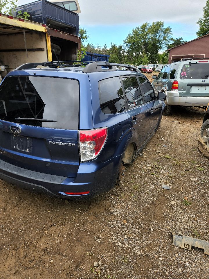 https://f005.backblazeb2.com/file/img-partshotlines-com/Inventory/MA385/Vehicle/9628_03.jpg