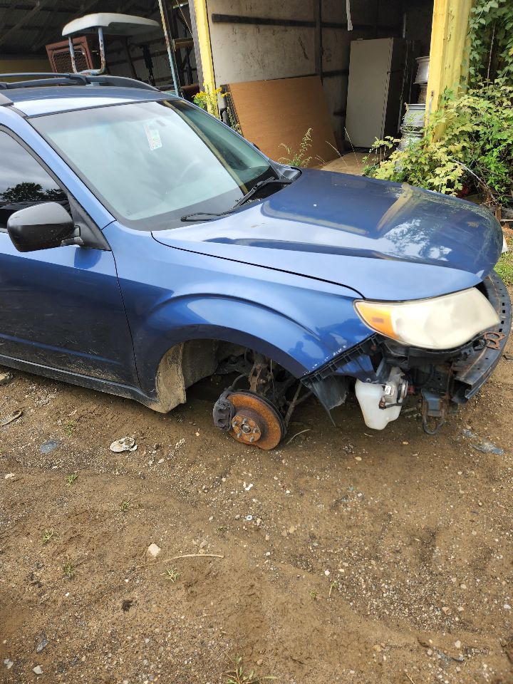 https://f005.backblazeb2.com/file/img-partshotlines-com/Inventory/MA385/Vehicle/9628_08.jpg