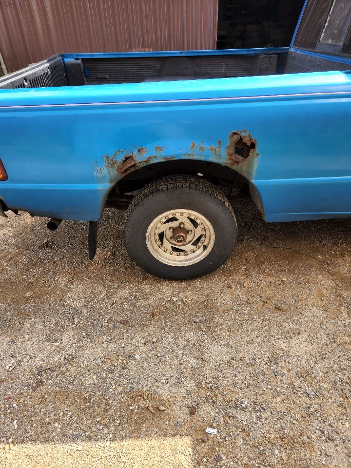 https://f005.backblazeb2.com/file/img-partshotlines-com/Inventory/MA385/Vehicle/9630_02.jpg