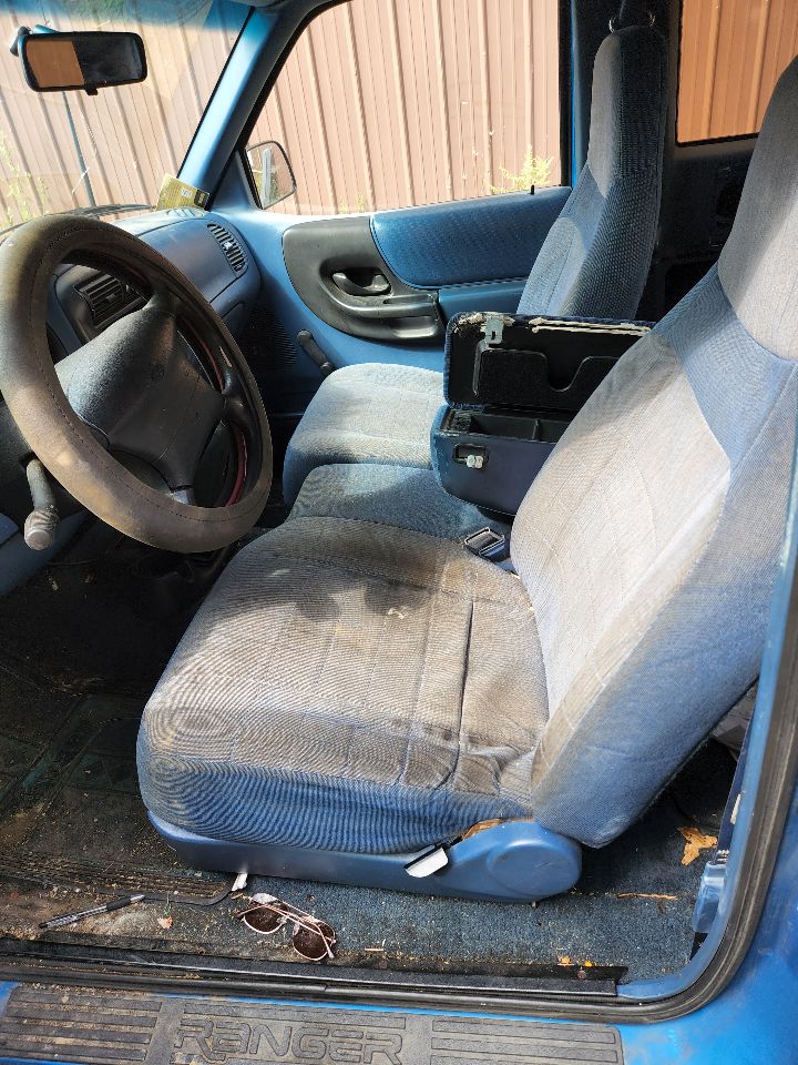 https://f005.backblazeb2.com/file/img-partshotlines-com/Inventory/MA385/Vehicle/9630_06.jpg
