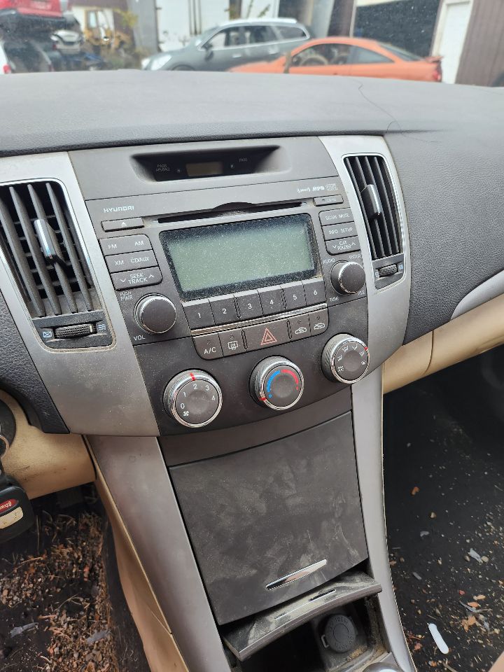 https://f005.backblazeb2.com/file/img-partshotlines-com/Inventory/MA385/Vehicle/9680_07.jpg