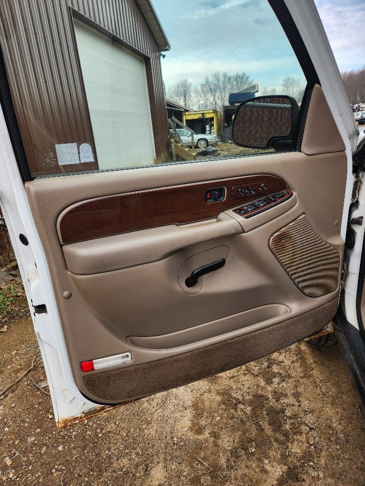https://f005.backblazeb2.com/file/img-partshotlines-com/Inventory/MA385/Vehicle/9753_10.jpg