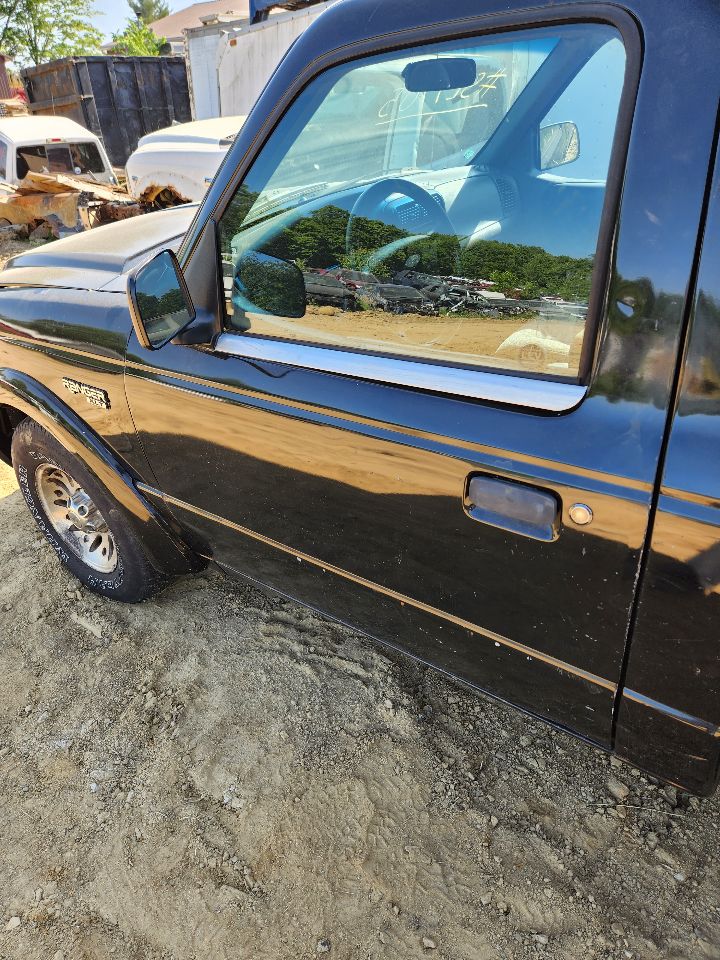 https://f005.backblazeb2.com/file/img-partshotlines-com/Inventory/MA385/Vehicle/9870_03.jpg