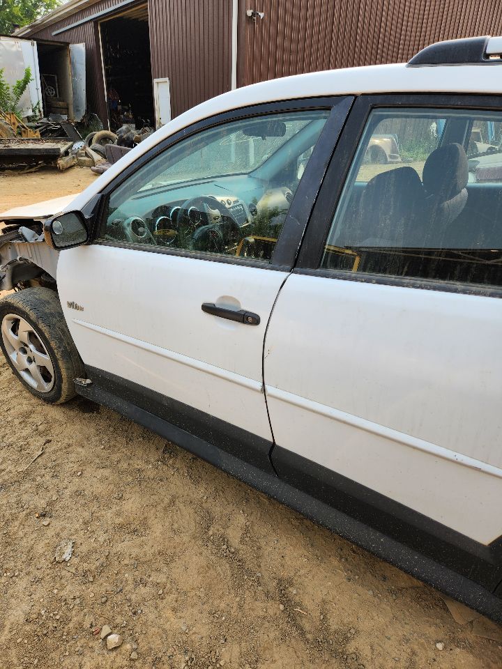 https://f005.backblazeb2.com/file/img-partshotlines-com/Inventory/MA385/Vehicle/9877_06.jpg
