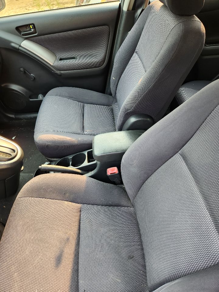 https://f005.backblazeb2.com/file/img-partshotlines-com/Inventory/MA385/Vehicle/9877_08.jpg