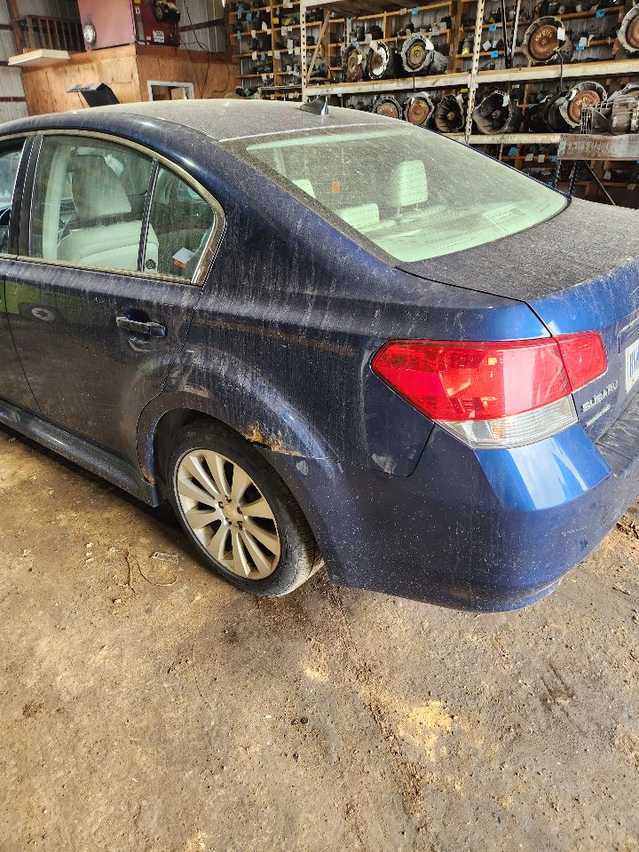 https://f005.backblazeb2.com/file/img-partshotlines-com/Inventory/MA385/Vehicle/9883_04.jpg