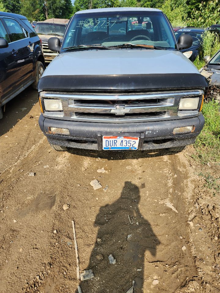 https://f005.backblazeb2.com/file/img-partshotlines-com/Inventory/MA385/Vehicle/9906_01.jpg