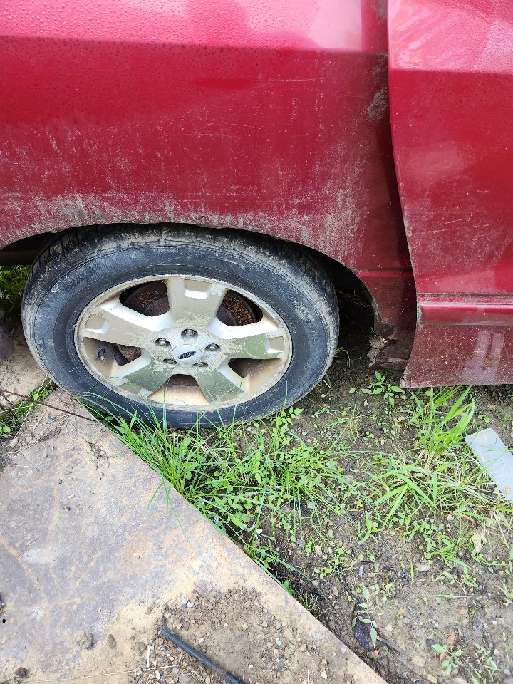 https://f005.backblazeb2.com/file/img-partshotlines-com/Inventory/MA385/Vehicle/9947_04.jpg