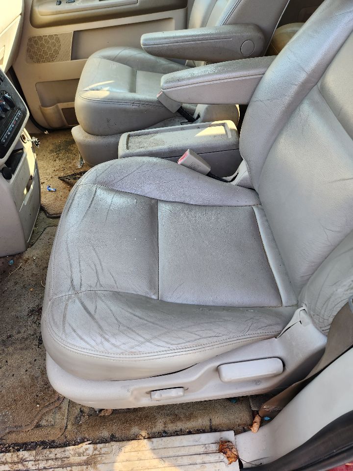 https://f005.backblazeb2.com/file/img-partshotlines-com/Inventory/MA385/Vehicle/9947_07.jpg