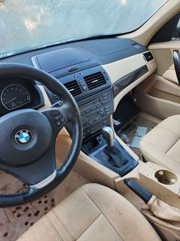 https://f005.backblazeb2.com/file/img-partshotlines-com/Inventory/MA385/Vehicle/9952_12.jpg