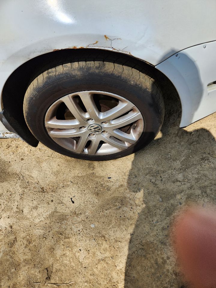 https://f005.backblazeb2.com/file/img-partshotlines-com/Inventory/MA385/Vehicle/9956_02.jpg