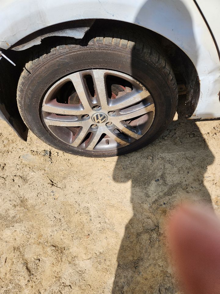 https://f005.backblazeb2.com/file/img-partshotlines-com/Inventory/MA385/Vehicle/9956_04.jpg