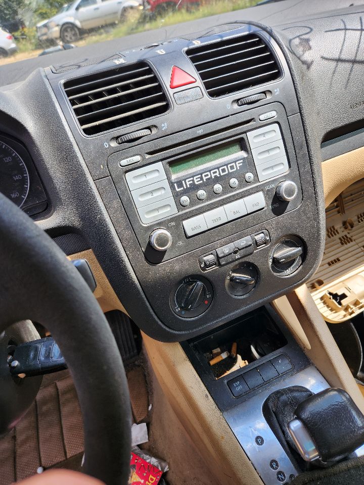 https://f005.backblazeb2.com/file/img-partshotlines-com/Inventory/MA385/Vehicle/9956_11.jpg