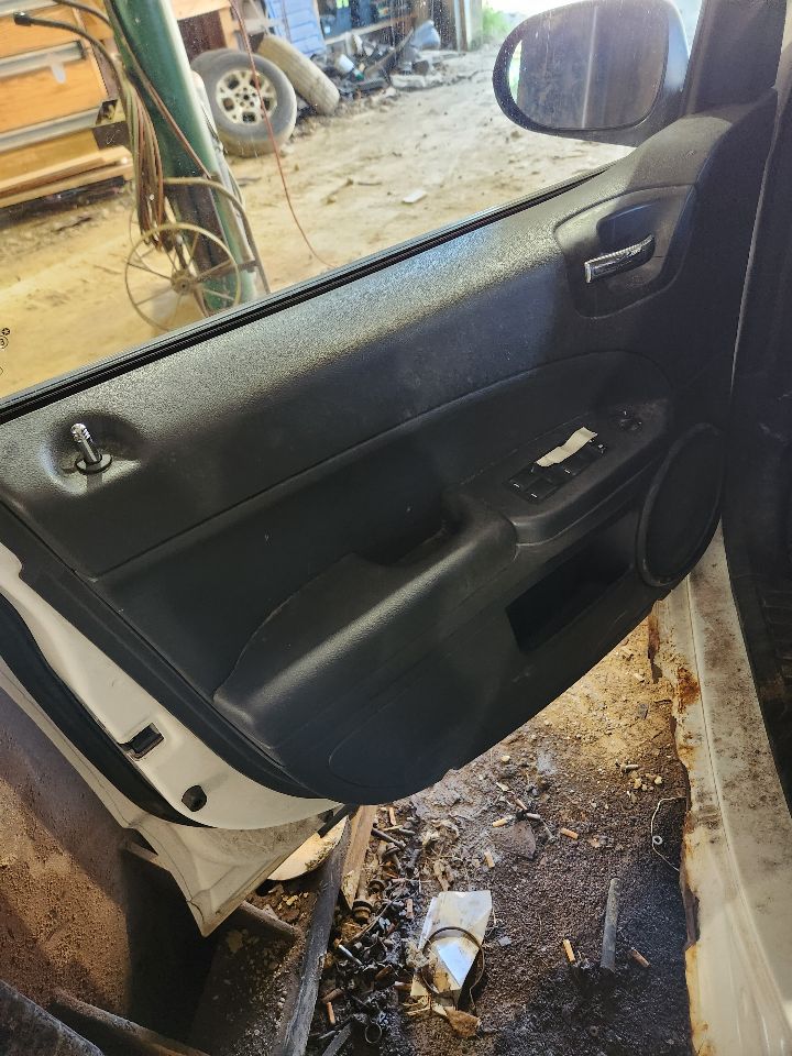 https://f005.backblazeb2.com/file/img-partshotlines-com/Inventory/MA385/Vehicle/9959_10.jpg