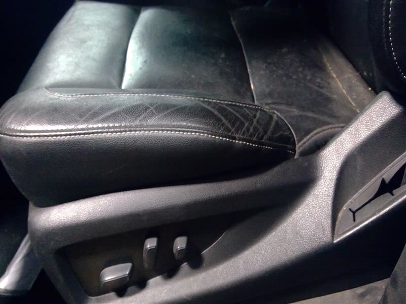 Vehicle/39982_03.jpg