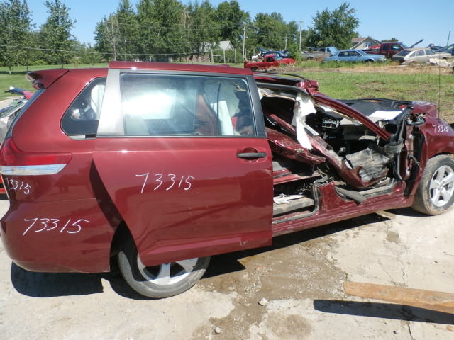 https://f005.backblazeb2.com/file/img-partshotlines-com/Inventory/MA472/Vehicle/12101_01.jpg