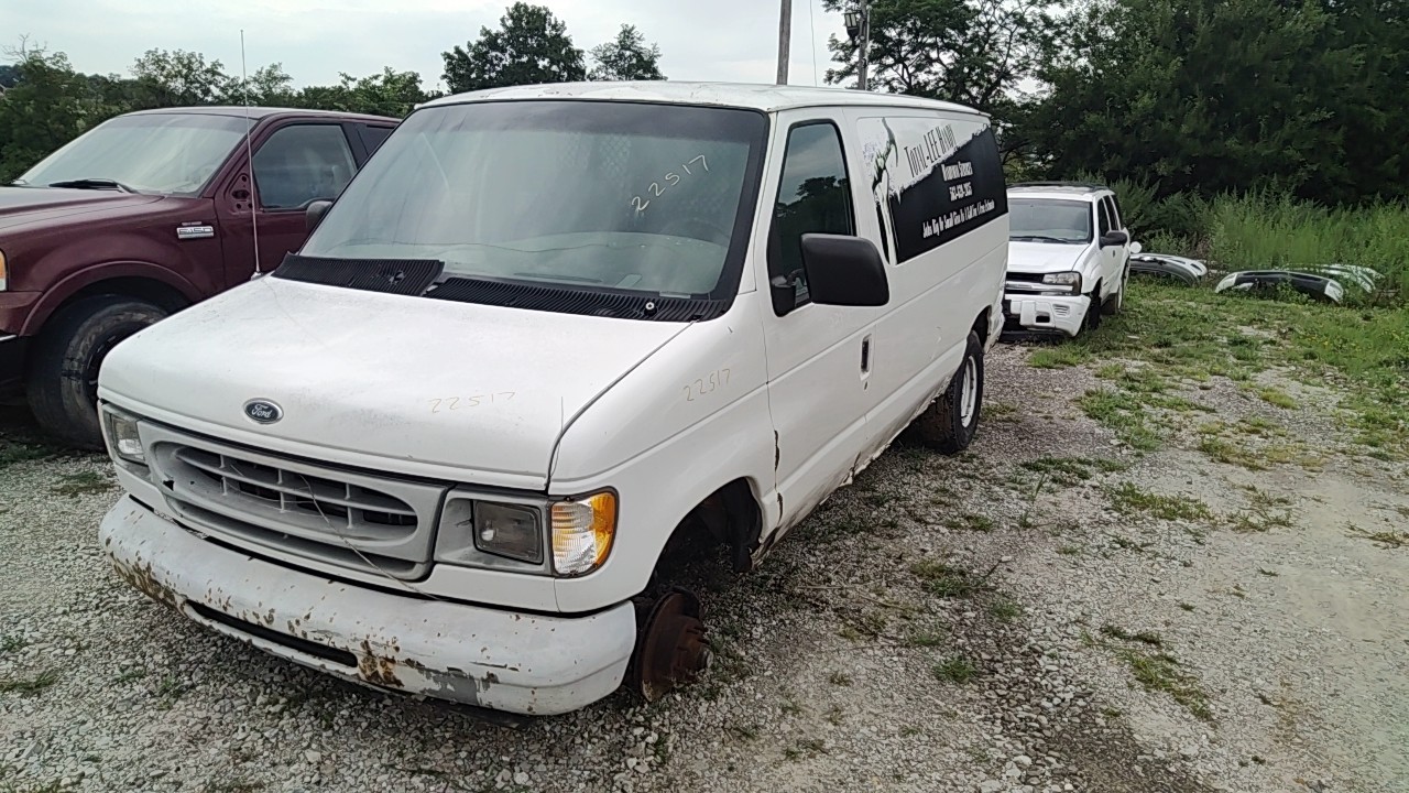 https://f005.backblazeb2.com/file/img-partshotlines-com/Inventory/MA472/Vehicle/13319_01.jpg