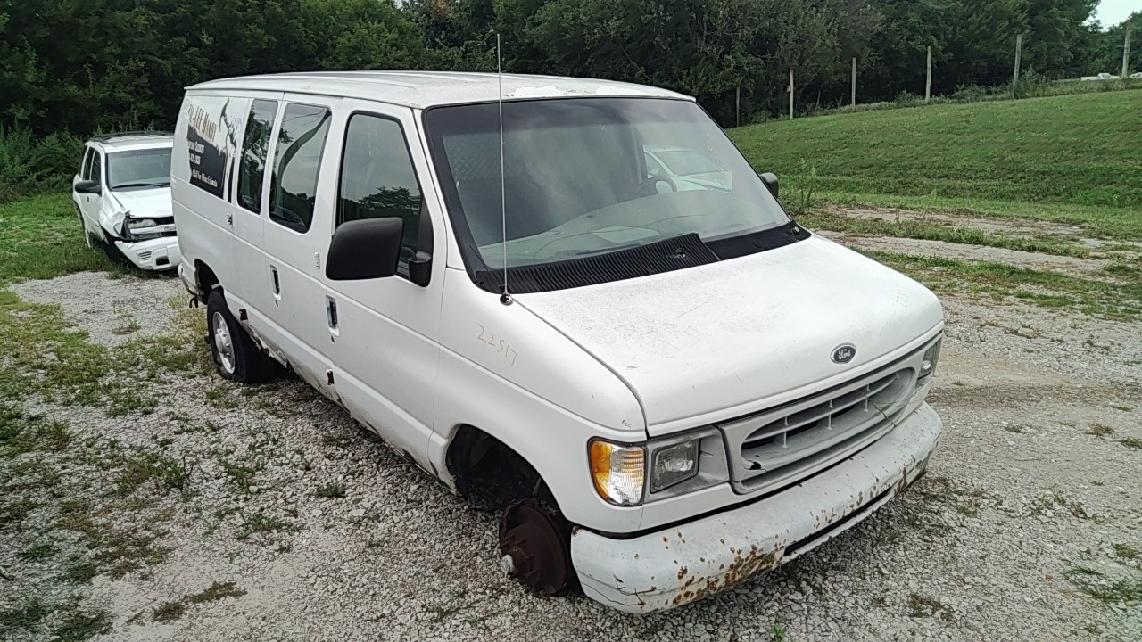 https://f005.backblazeb2.com/file/img-partshotlines-com/Inventory/MA472/Vehicle/13319_04.jpg
