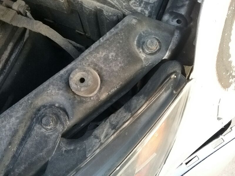 https://f005.backblazeb2.com/file/img-partshotlines-com/Inventory/MA472/Vehicle/13776_05.jpg