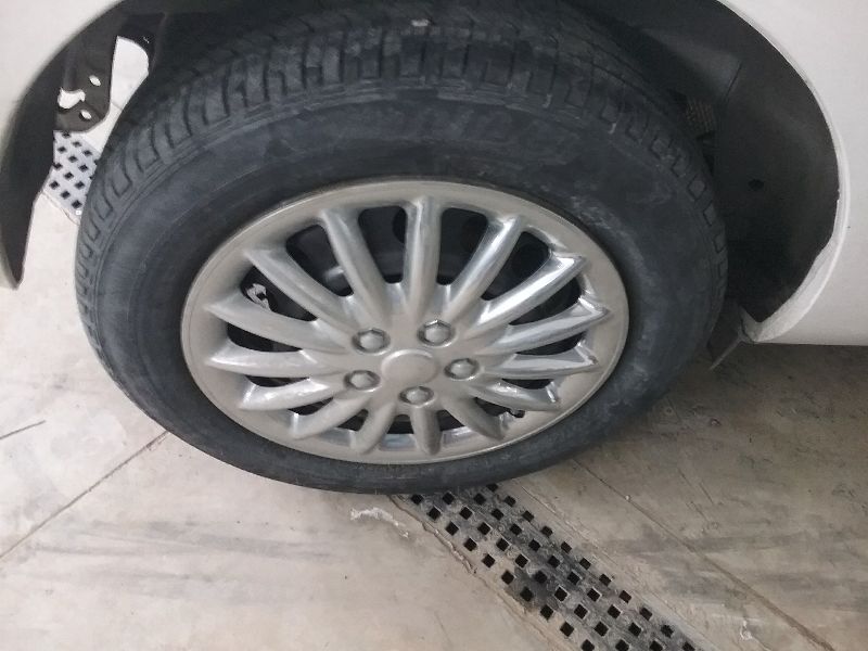 https://f005.backblazeb2.com/file/img-partshotlines-com/Inventory/MA472/Vehicle/15149_09.jpg