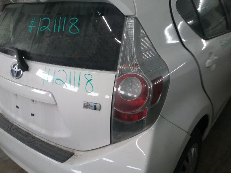 https://f005.backblazeb2.com/file/img-partshotlines-com/Inventory/MA472/Vehicle/15149_11.jpg