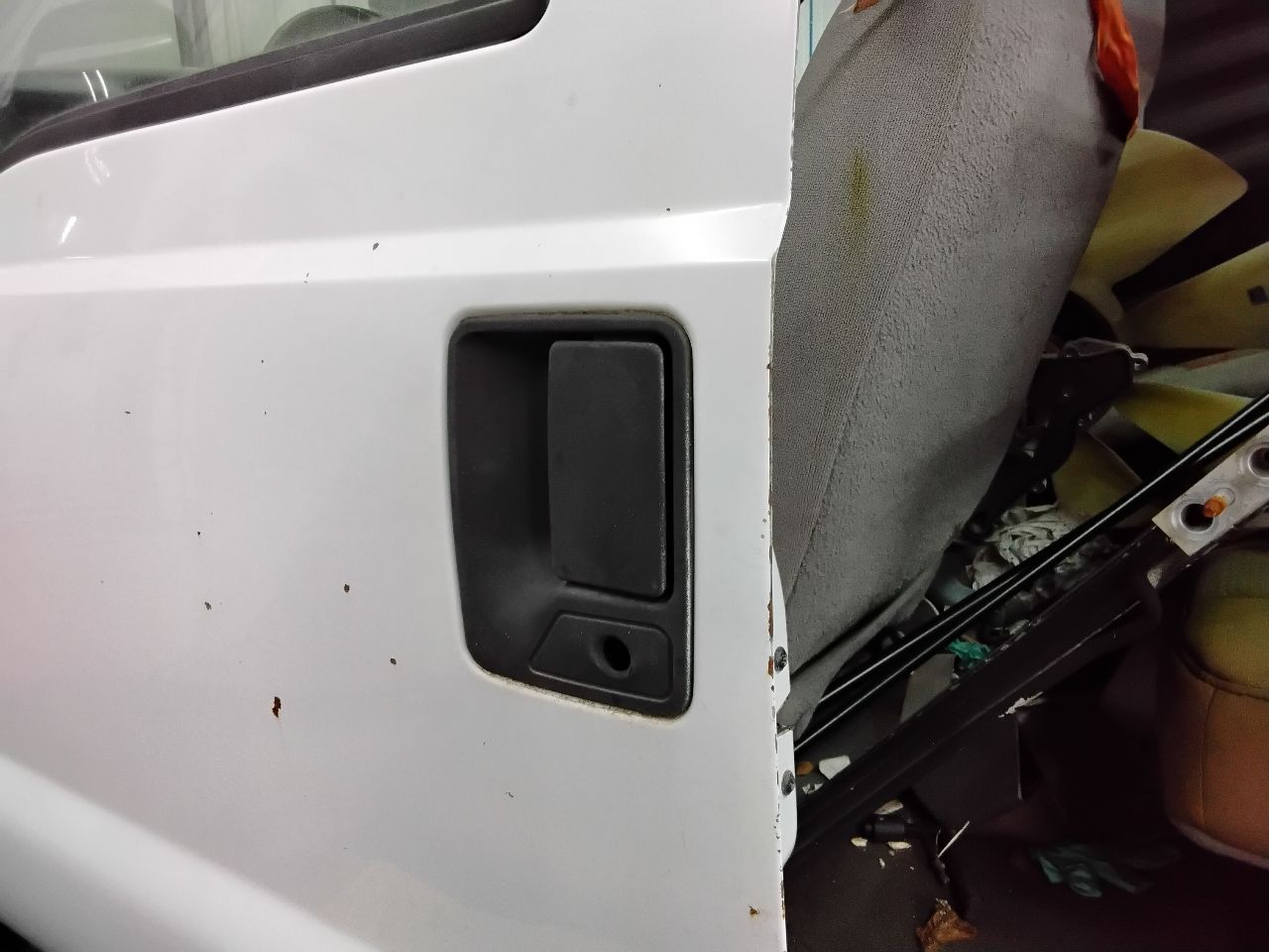 https://f005.backblazeb2.com/file/img-partshotlines-com/Inventory/MA472/Vehicle/20319_11.jpg