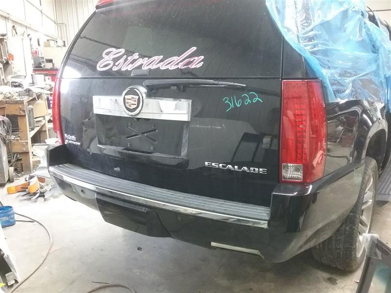 https://f005.backblazeb2.com/file/img-partshotlines-com/Inventory/MA472/Vehicle/20547_09.jpg