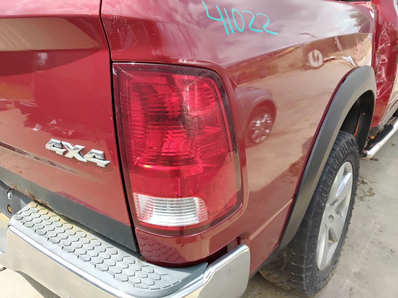 https://f005.backblazeb2.com/file/img-partshotlines-com/Inventory/MA472/Vehicle/20678_09.jpg