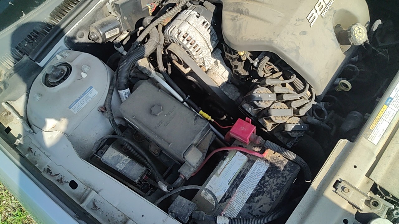 https://f005.backblazeb2.com/file/img-partshotlines-com/Inventory/MA472/Vehicle/20946_12.jpg