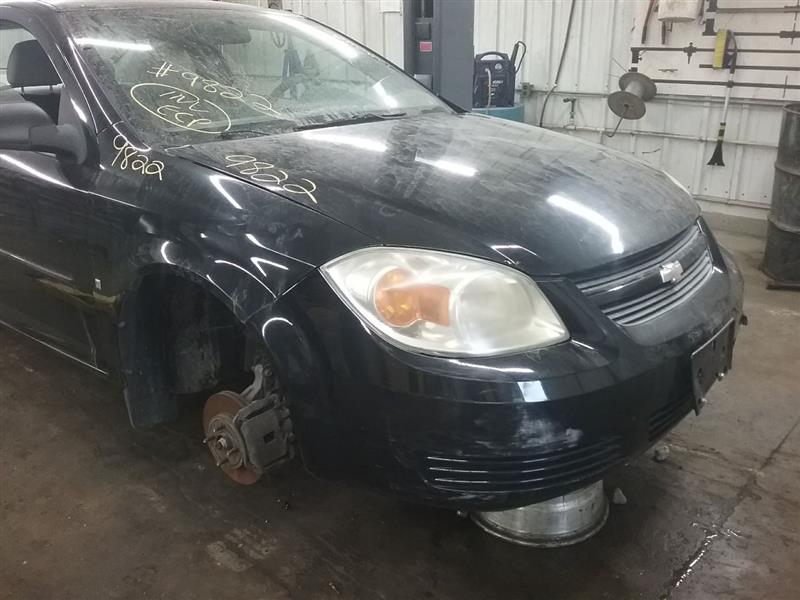 https://f005.backblazeb2.com/file/img-partshotlines-com/Inventory/MA472/Vehicle/21606_03.jpg