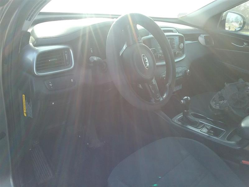 https://f005.backblazeb2.com/file/img-partshotlines-com/Inventory/MA472/Vehicle/22147_11.jpg