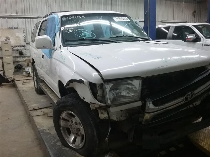 https://f005.backblazeb2.com/file/img-partshotlines-com/Inventory/MA472/Vehicle/22827_03.jpg