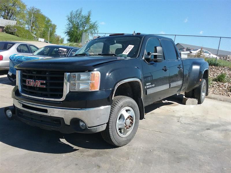 https://f005.backblazeb2.com/file/img-partshotlines-com/Inventory/MA472/Vehicle/22946_01.jpg