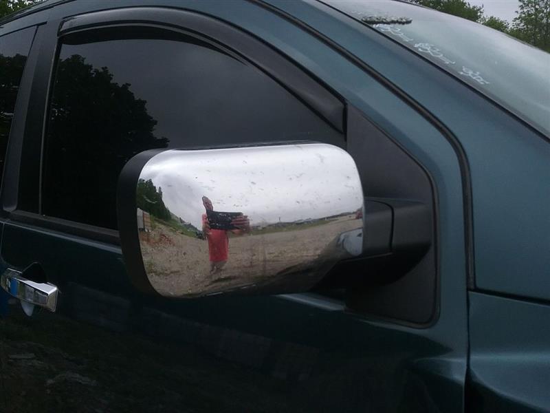 https://f005.backblazeb2.com/file/img-partshotlines-com/Inventory/MA472/Vehicle/23006_05.jpg
