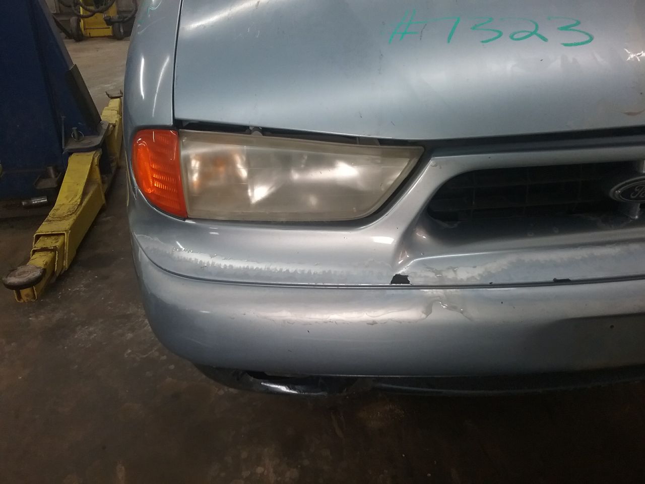 https://f005.backblazeb2.com/file/img-partshotlines-com/Inventory/MA472/Vehicle/23313_03.jpg