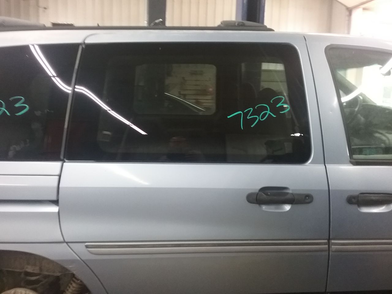 https://f005.backblazeb2.com/file/img-partshotlines-com/Inventory/MA472/Vehicle/23313_10.jpg