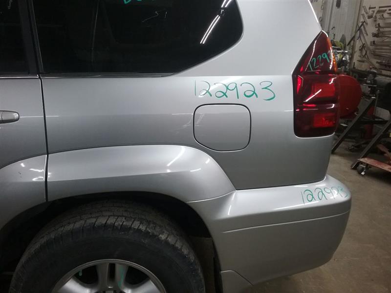 https://f005.backblazeb2.com/file/img-partshotlines-com/Inventory/MA472/Vehicle/24122_12.jpg