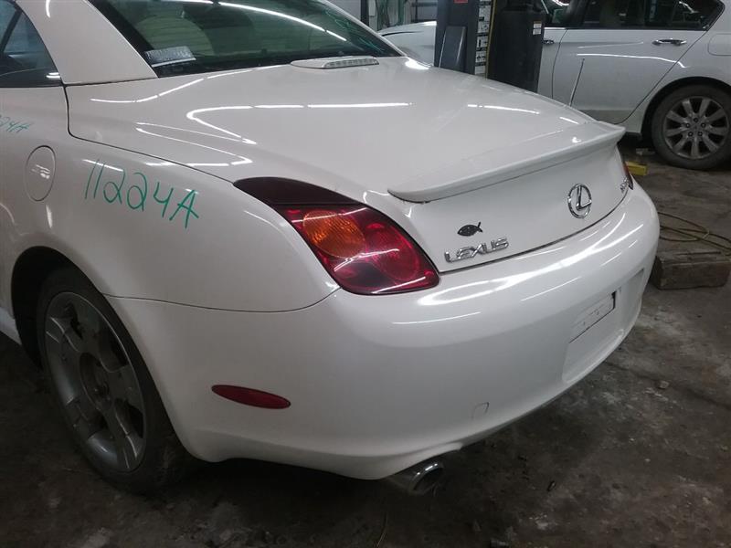 https://f005.backblazeb2.com/file/img-partshotlines-com/Inventory/MA472/Vehicle/24164_12.jpg