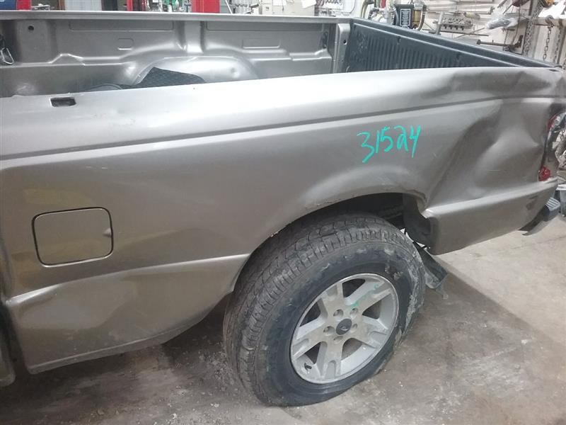 https://f005.backblazeb2.com/file/img-partshotlines-com/Inventory/MA472/Vehicle/24672_07.jpg