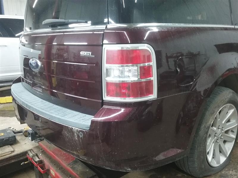 https://f005.backblazeb2.com/file/img-partshotlines-com/Inventory/MA472/Vehicle/24837_08.jpg