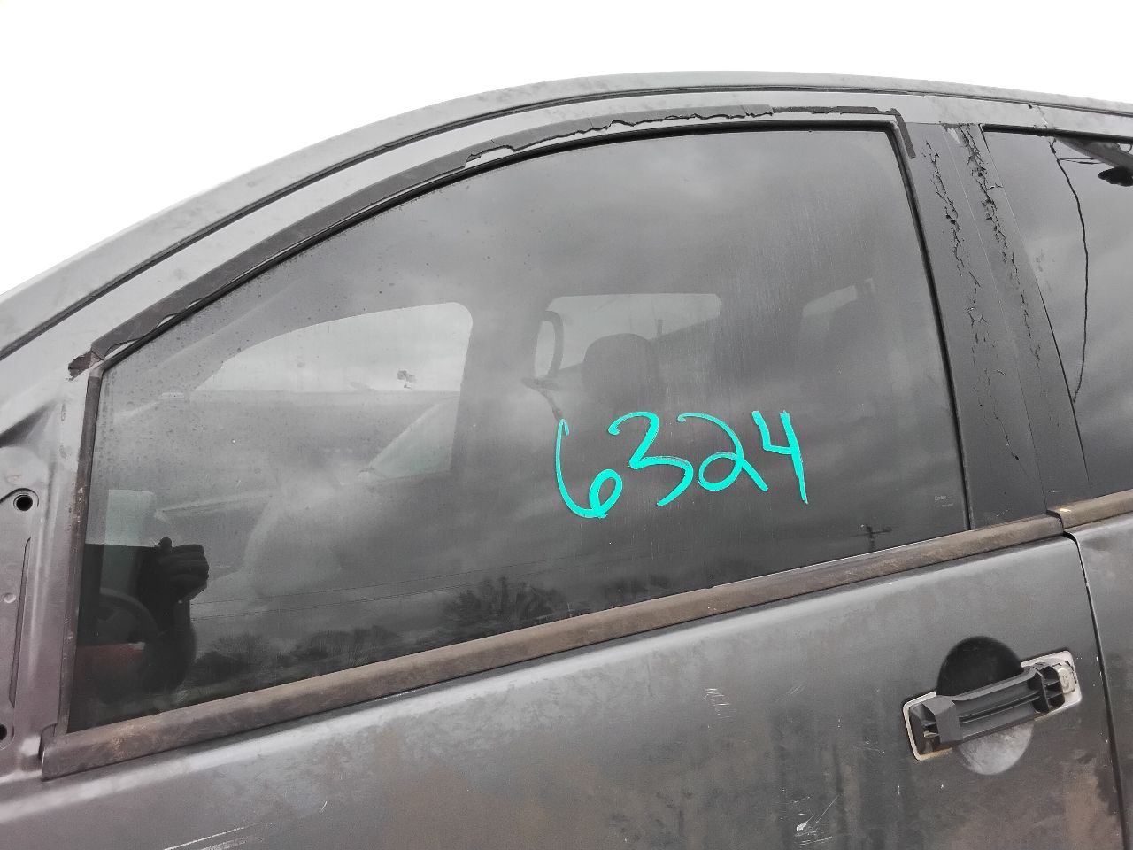 https://f005.backblazeb2.com/file/img-partshotlines-com/Inventory/MA472/Vehicle/25040_06.jpg