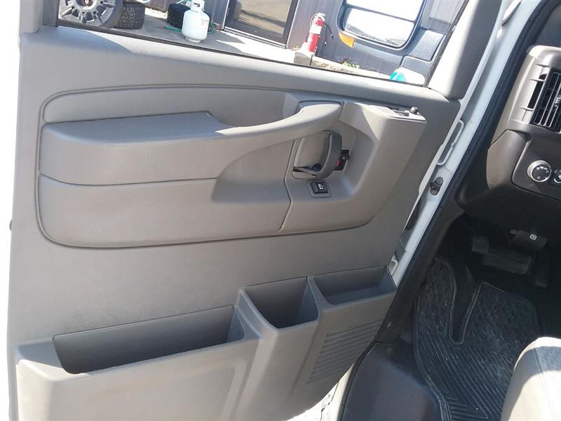 https://f005.backblazeb2.com/file/img-partshotlines-com/Inventory/MA472/Vehicle/25184_08.jpg