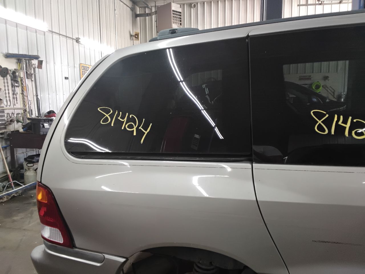 https://f005.backblazeb2.com/file/img-partshotlines-com/Inventory/MA472/Vehicle/25450_08.jpg