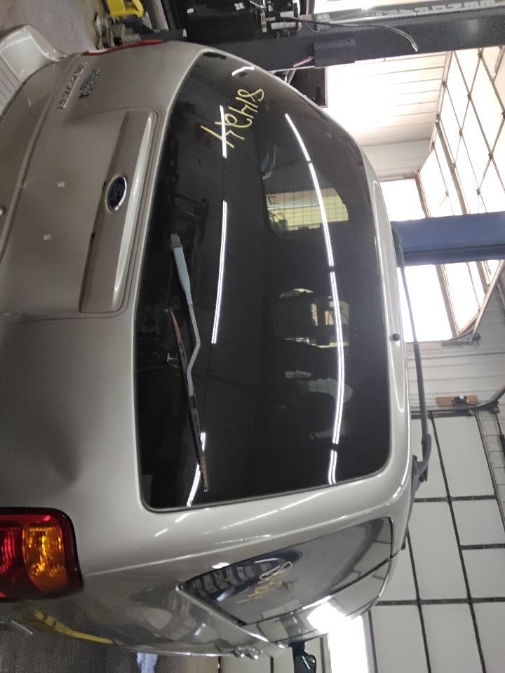 https://f005.backblazeb2.com/file/img-partshotlines-com/Inventory/MA472/Vehicle/25450_10.jpg