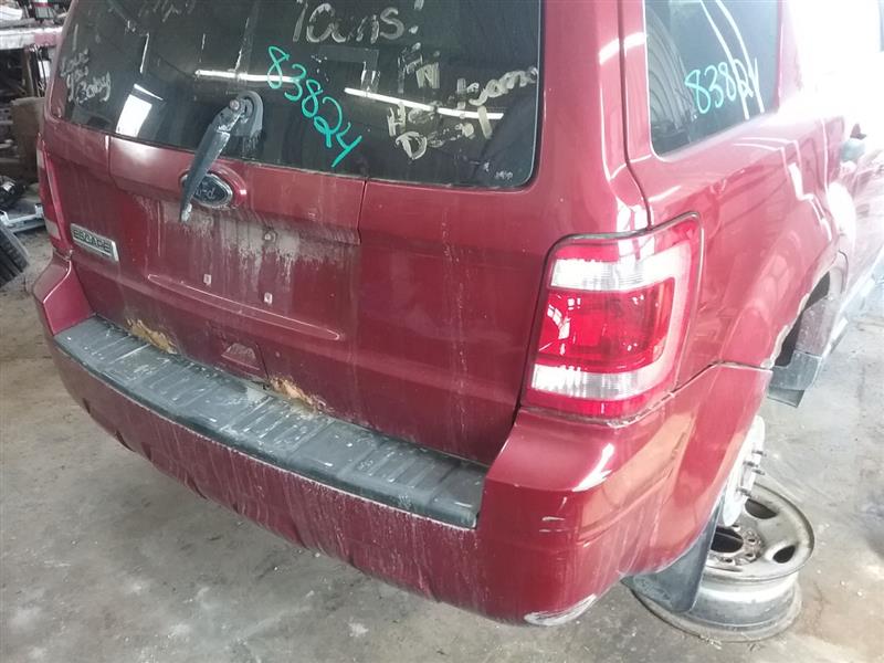 https://f005.backblazeb2.com/file/img-partshotlines-com/Inventory/MA472/Vehicle/25514_10.jpg