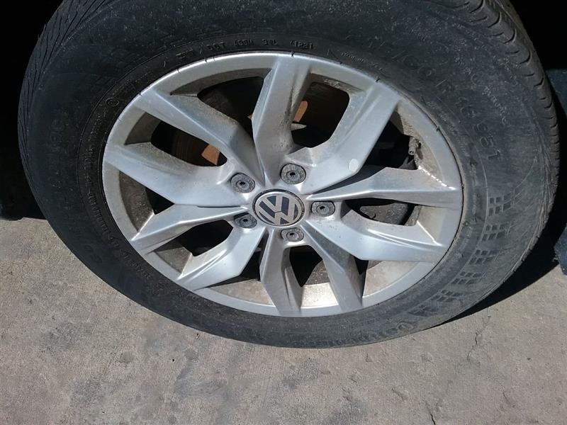 https://f005.backblazeb2.com/file/img-partshotlines-com/Inventory/MA472/Vehicle/25587_04.jpg