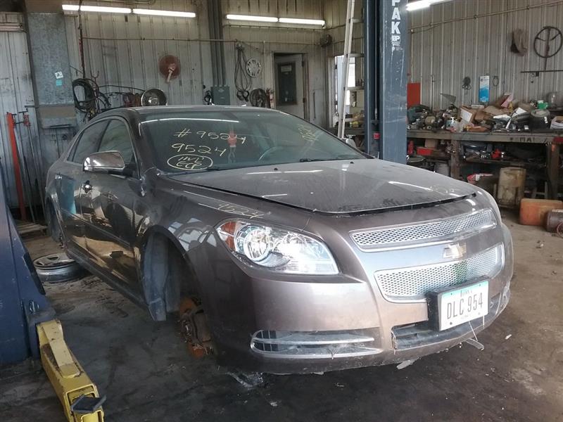 https://f005.backblazeb2.com/file/img-partshotlines-com/Inventory/MA472/Vehicle/25597_01.jpg