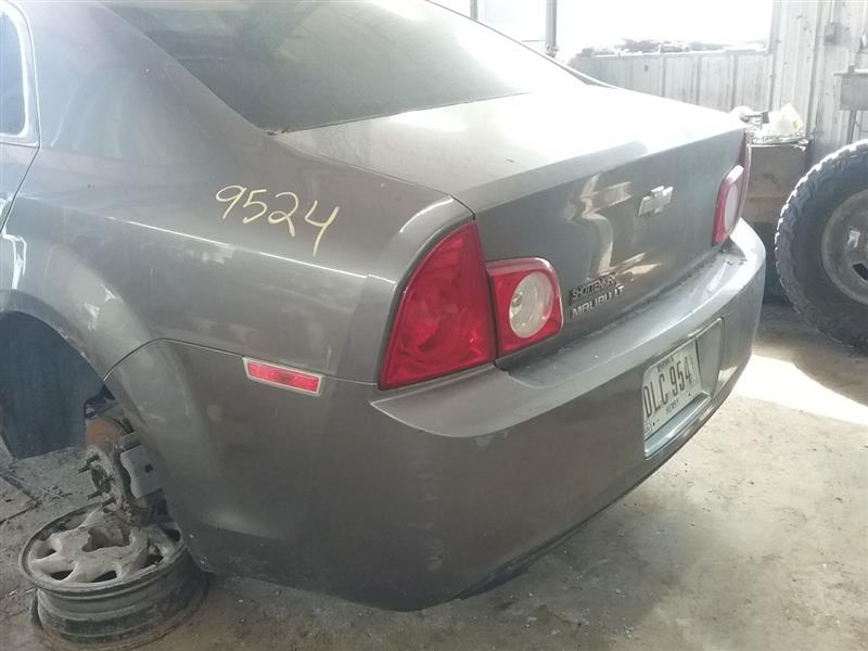 https://f005.backblazeb2.com/file/img-partshotlines-com/Inventory/MA472/Vehicle/25597_12.jpg